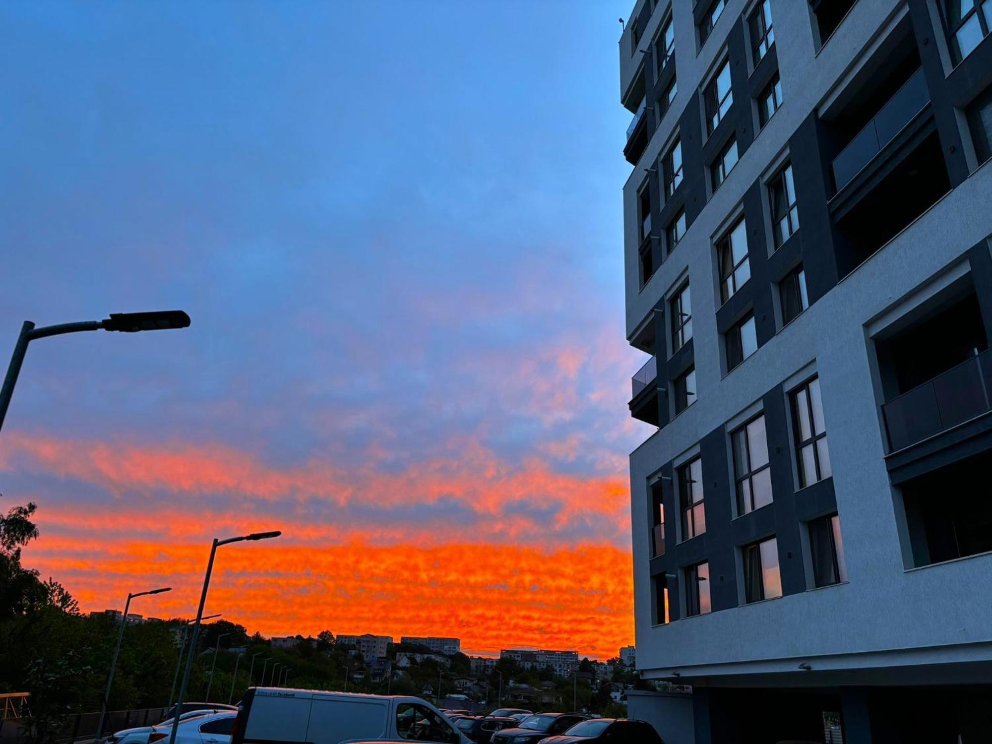 Sky View - Free Parking Apartment Iasi Exterior foto