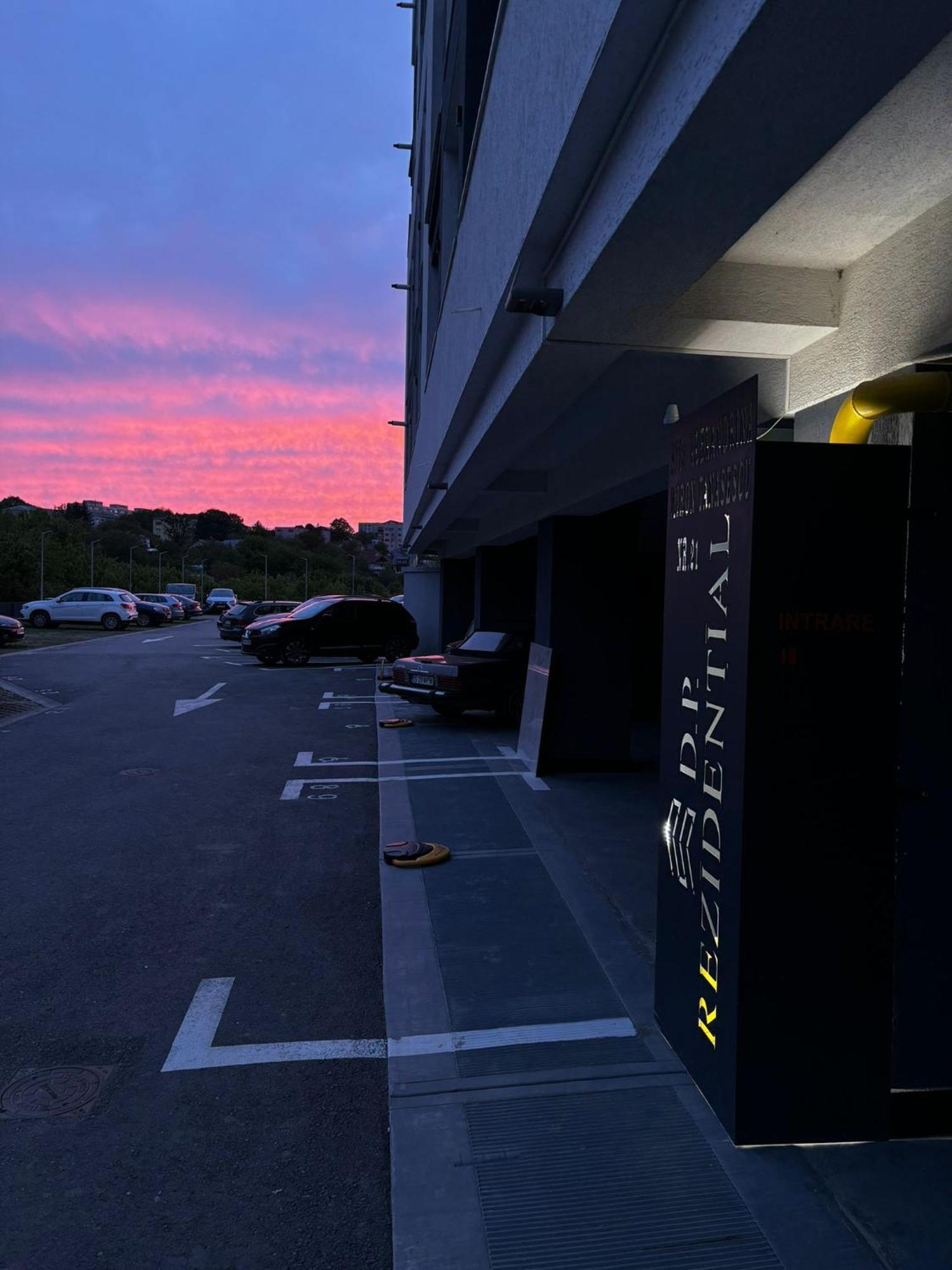 Sky View - Free Parking Apartment Iasi Exterior foto
