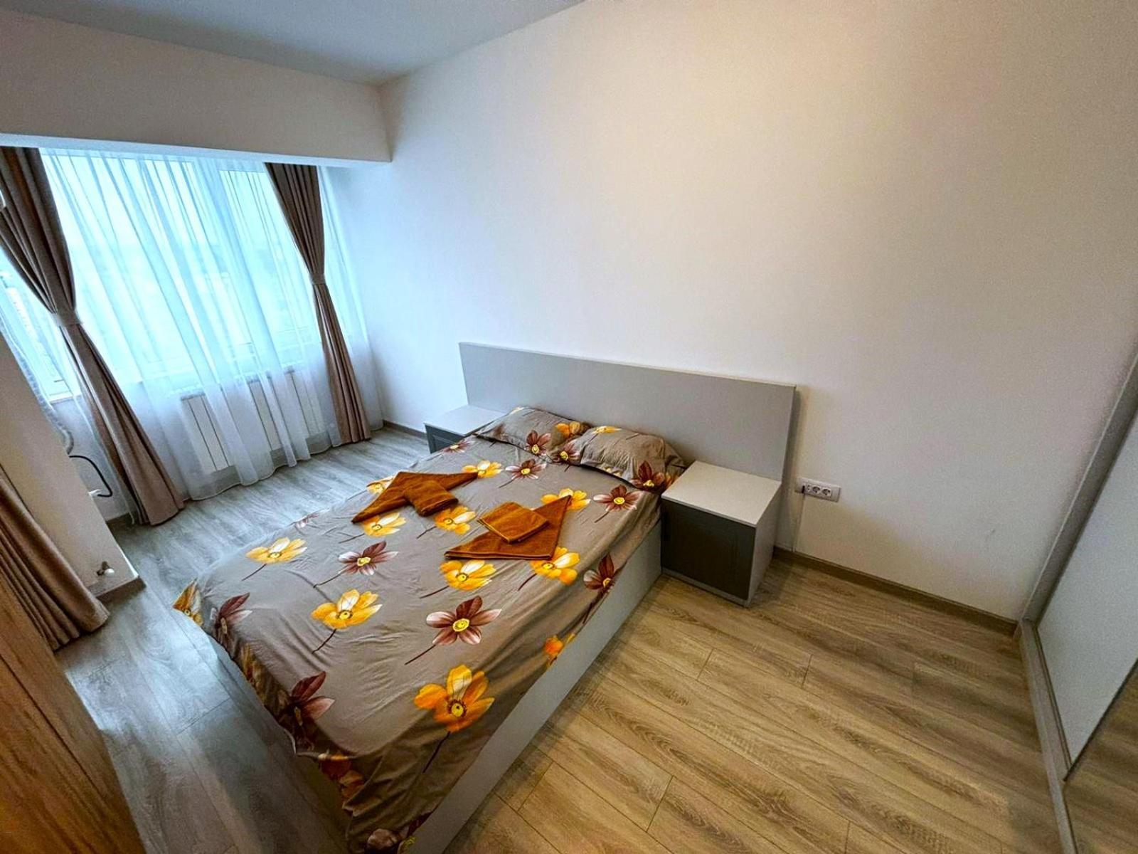 Sky View - Free Parking Apartment Iasi Exterior foto