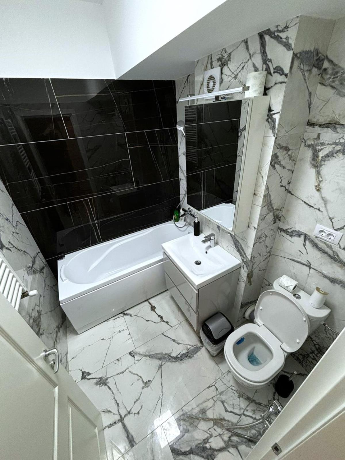 Sky View - Free Parking Apartment Iasi Exterior foto