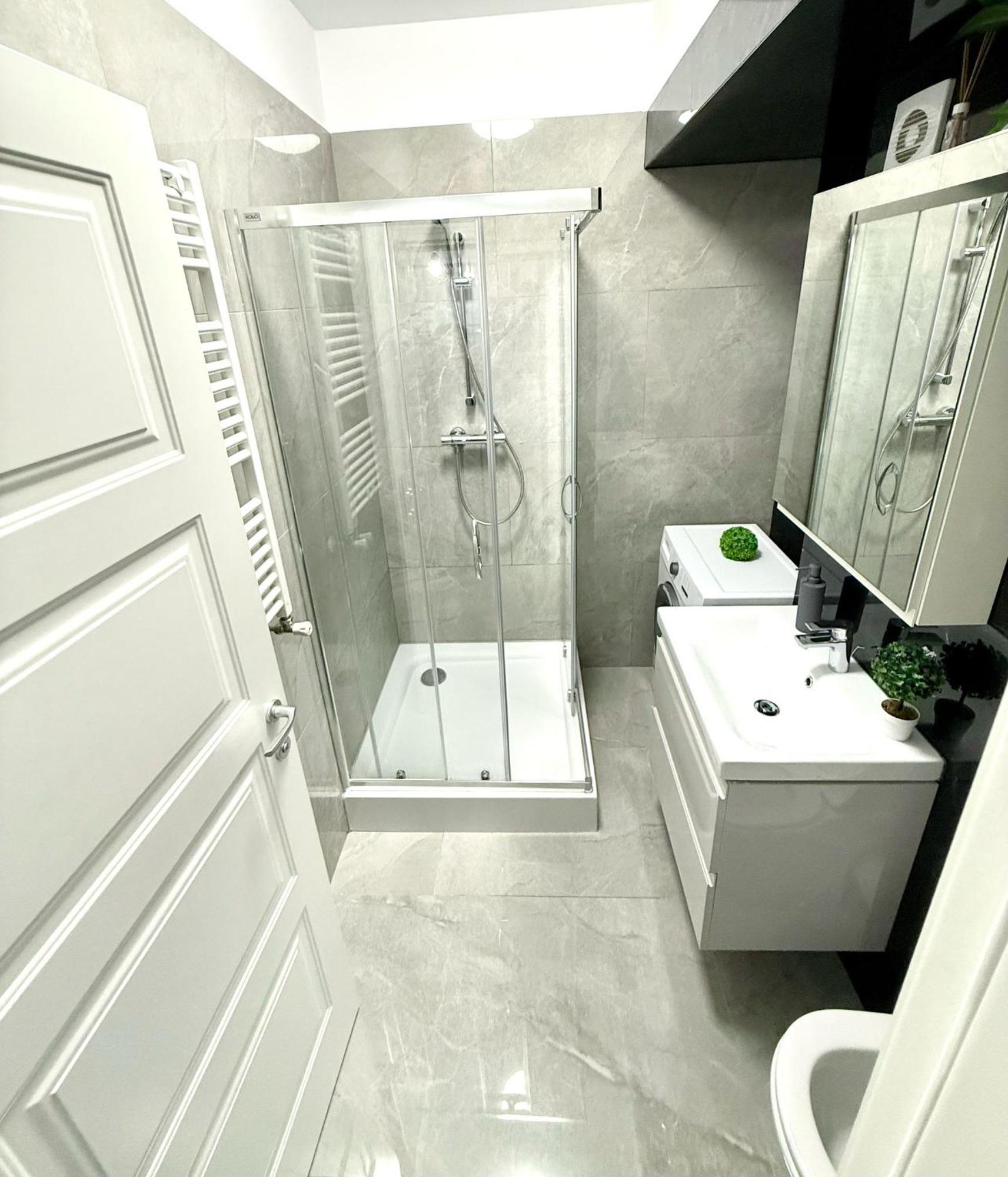 Sky View - Free Parking Apartment Iasi Exterior foto